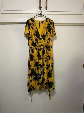 Lane Bryant asymmetrical gold dress w/black & brown floral, size 14